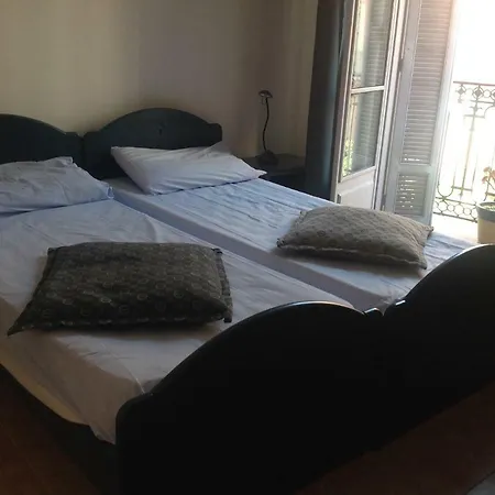 Astoria 4,avenue Edouard Vii Apartament *